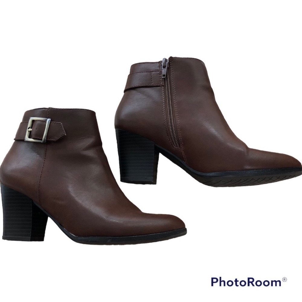 KIM ROGERS BROWN BOOTIES